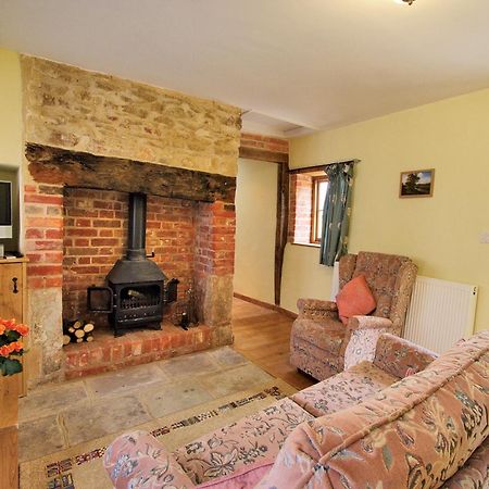 The Brewhouse Villa Foxham Luaran gambar