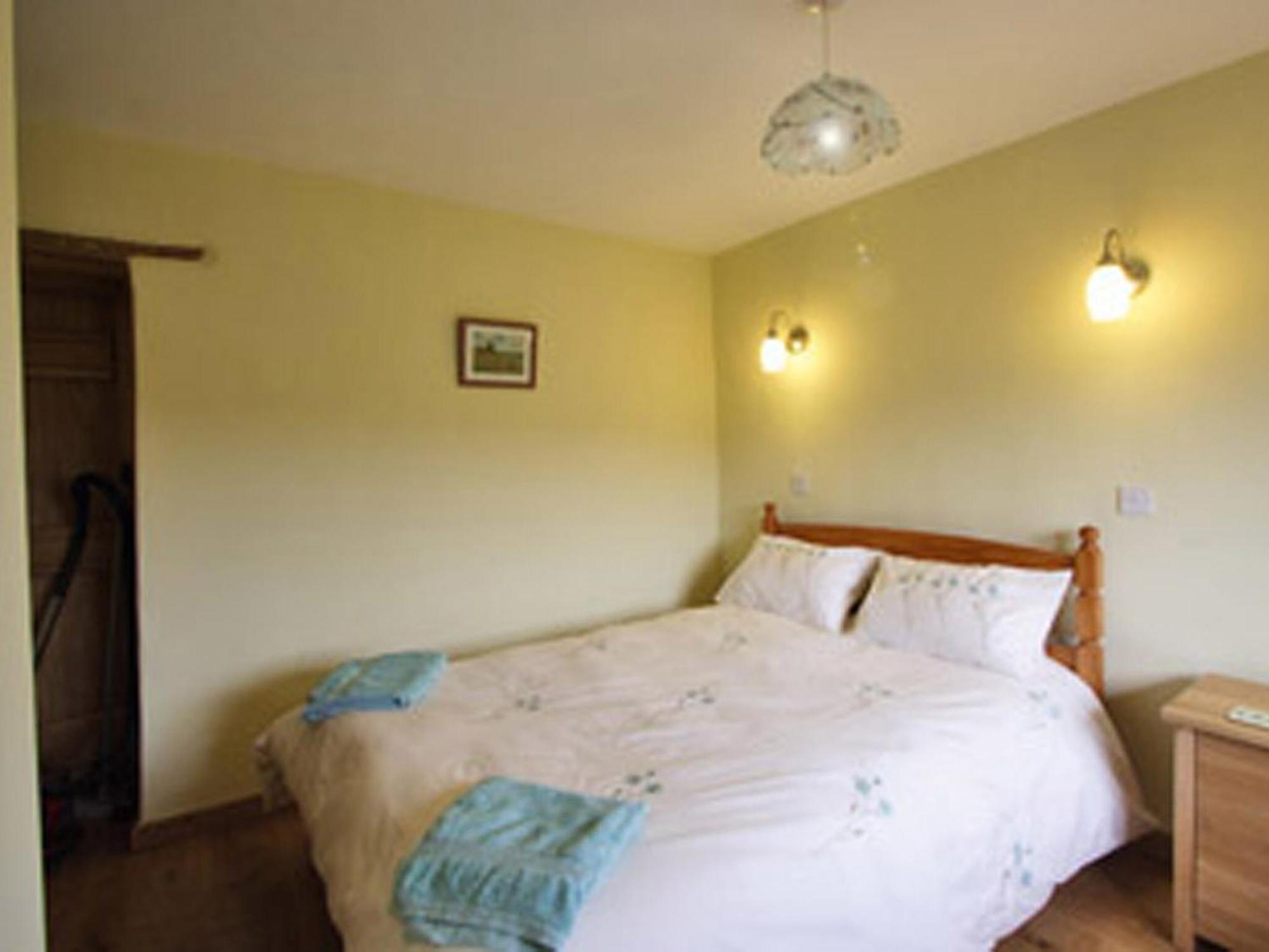 The Brewhouse Villa Foxham Luaran gambar